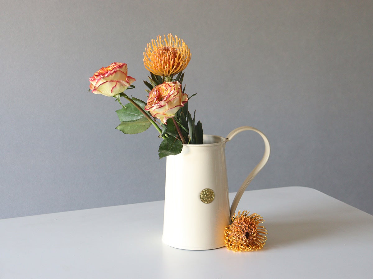 HAWSクラシックジャグ ：Cream white | 世界の花屋